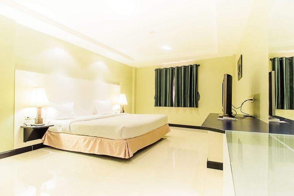 Fourteen Again Pattaya Εξωτερικό φωτογραφία